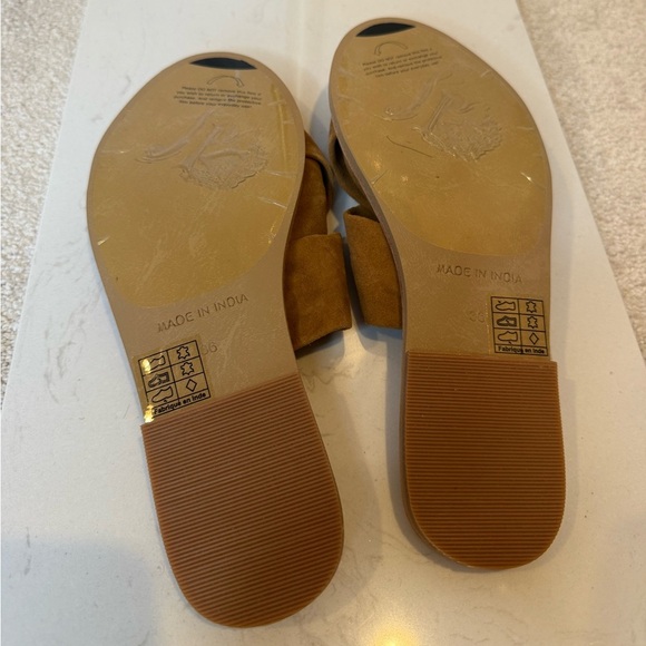 Free People Rio Vista Taupe Sued Flat Sandals Size 36 - Picture 6 of 8